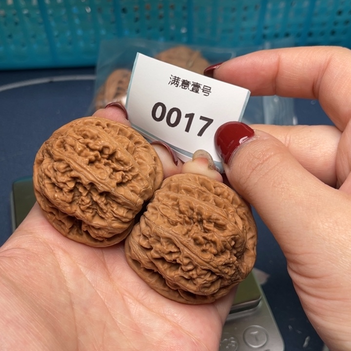 文玩核桃把件粗筋42