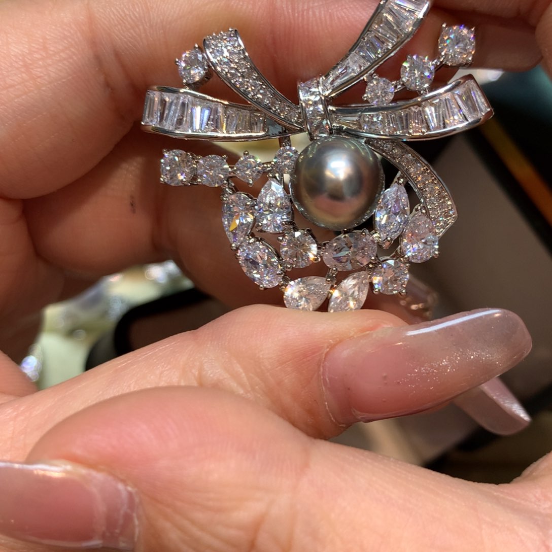 海水珍珠胸饰未镶嵌