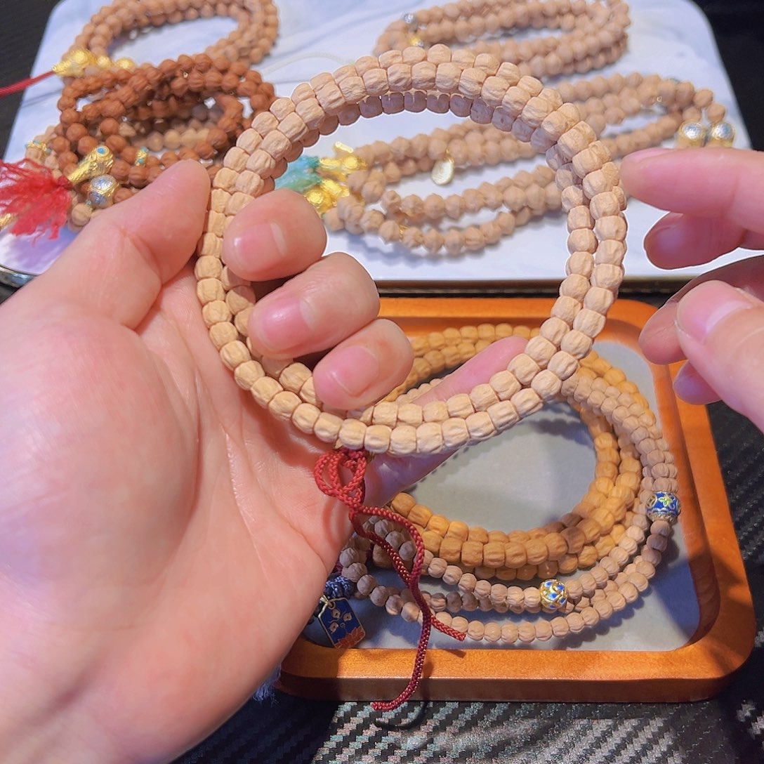 早***誰柏香籽/百香籽吊坠