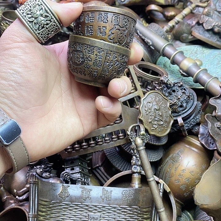 平平安安健健康康