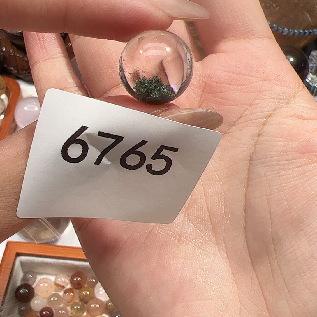 水晶未镶嵌大型摆件（非配饰）