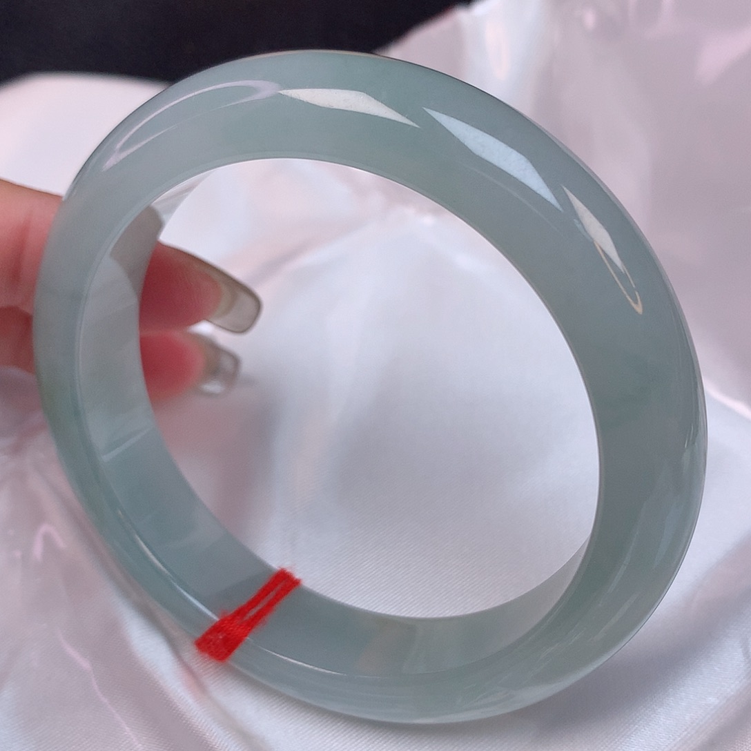 翡翠手镯未镶嵌57 翡翠手镯