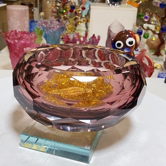 水晶坚果碗高7厘米宽9厘米