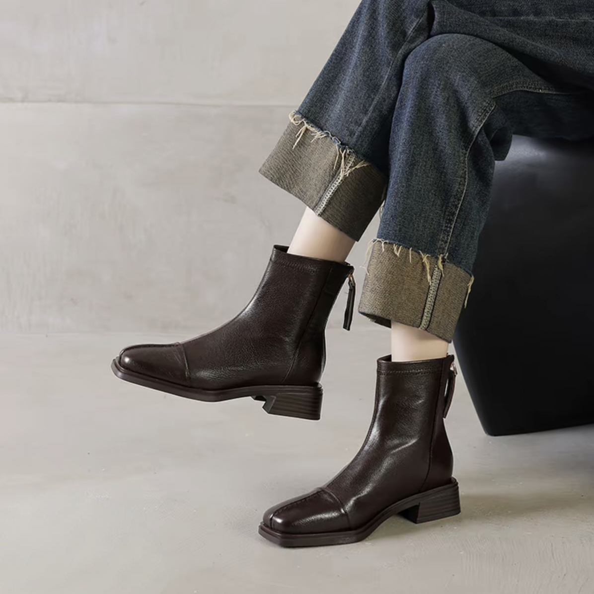 【品牌力荐】秋冬上新圆头粗跟百搭复古短靴291