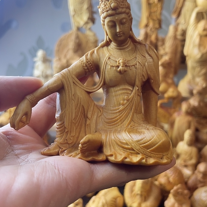 柏木（崖柏）崖柏自在观音高10公分