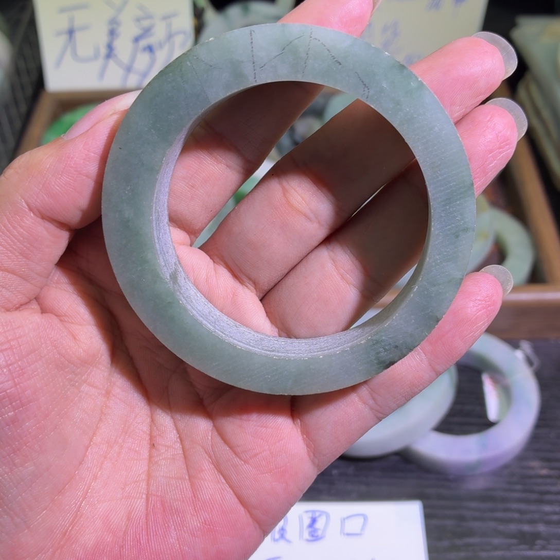 定制翡翠未镶嵌缅甸翡翠A货手镯毛胚定制