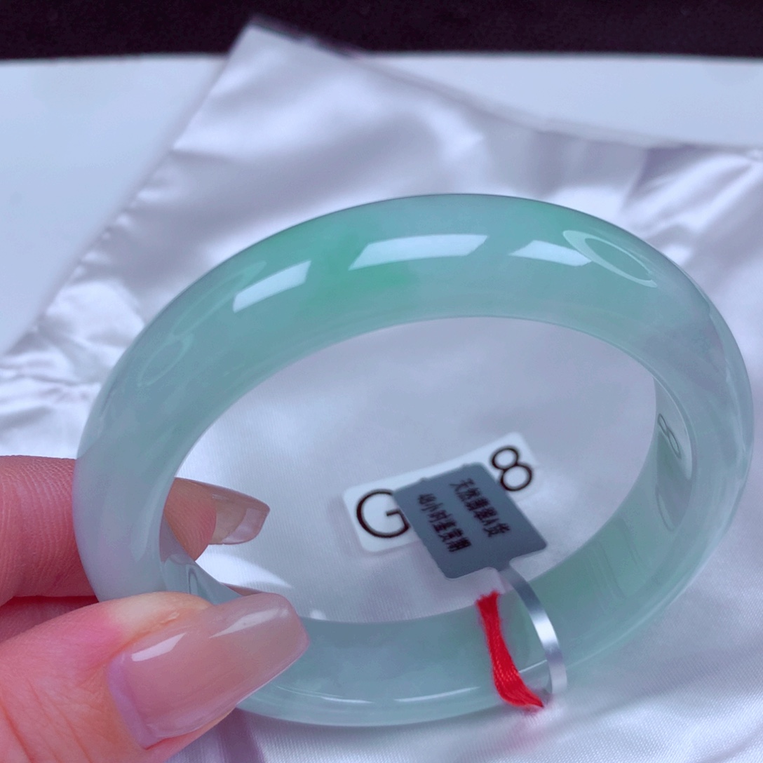 翡翠未镶嵌手镯手镯