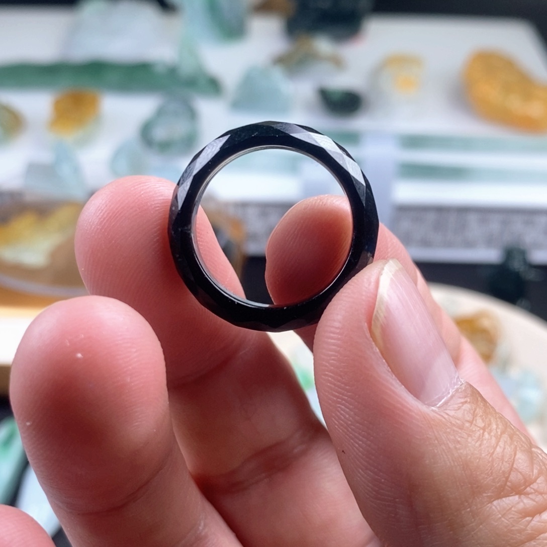 翡翠未镶嵌颈饰天然