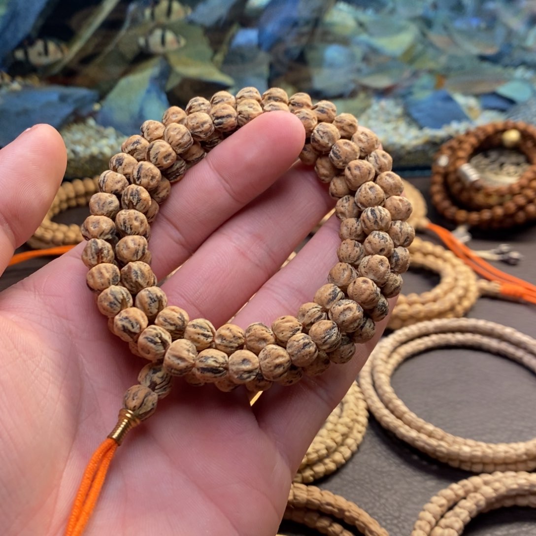 柏香籽/百香籽吊坠H**i