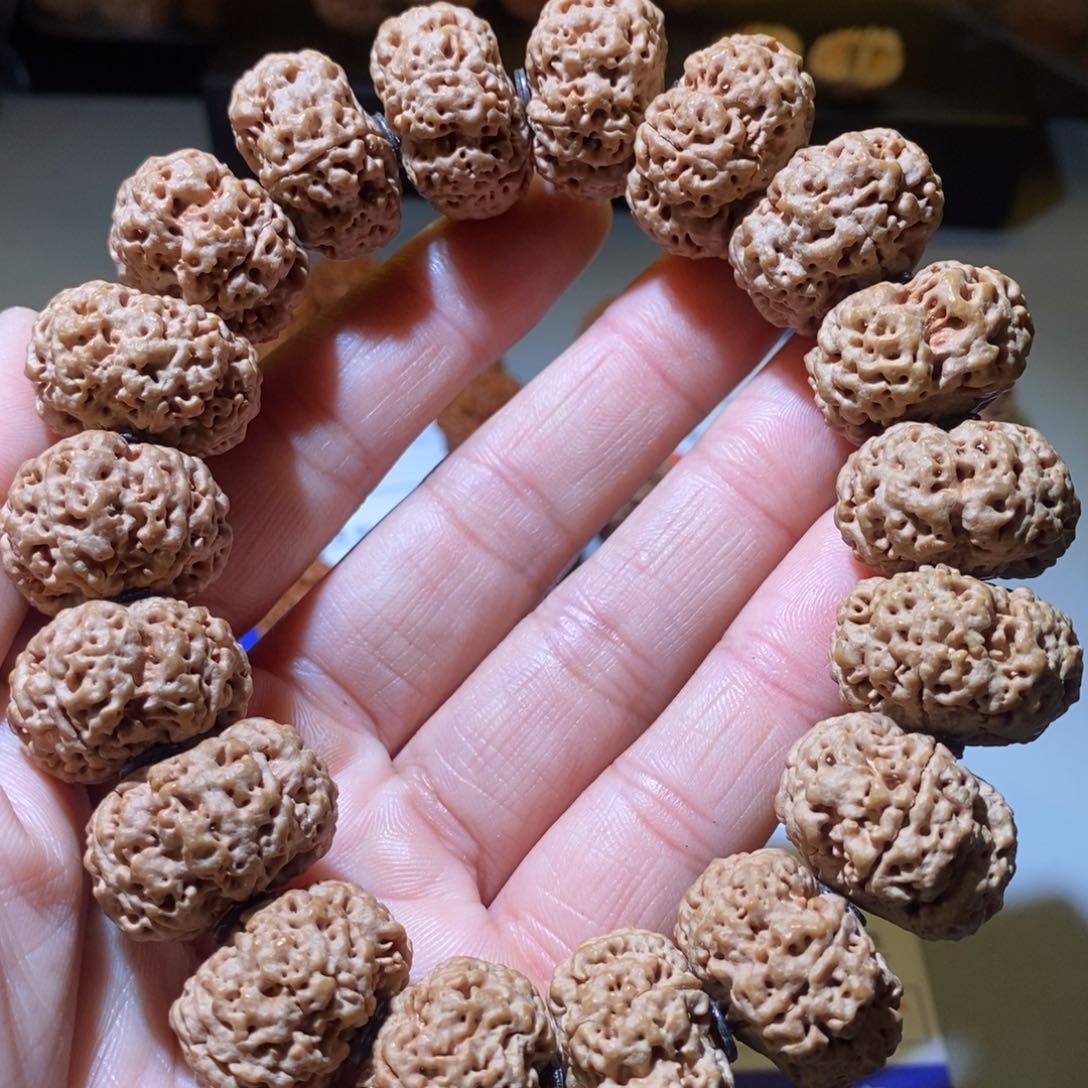 金刚菩提吊坠302号尺寸22