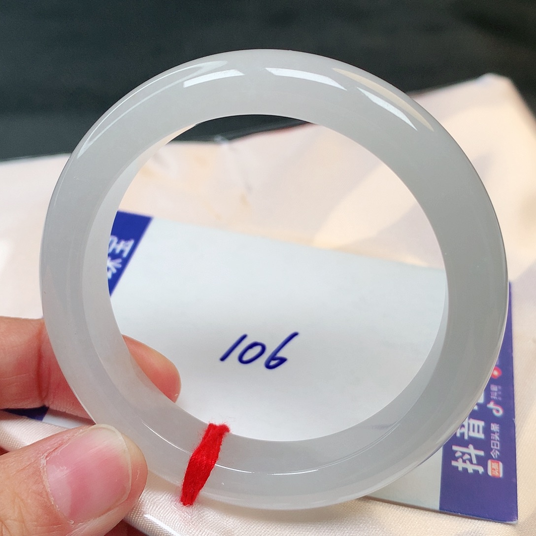 翡翠手镯未镶嵌106号