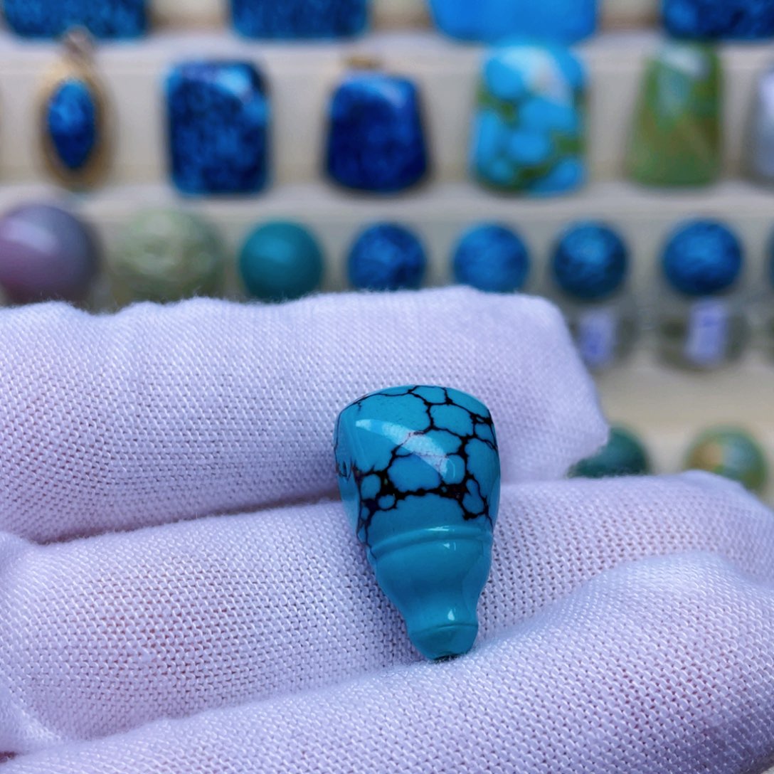 绿松石未镶嵌绿松石