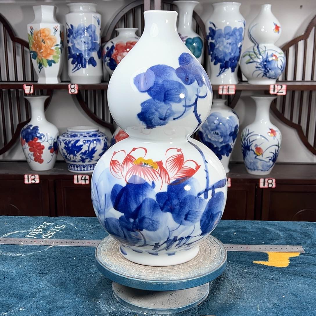 摆件景德镇陶瓷葫荷花