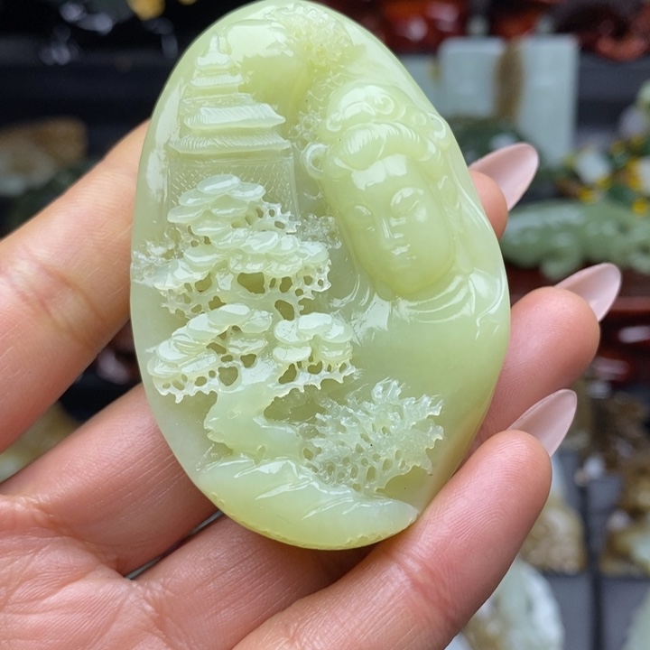 和田玉挂件未镶嵌随**安