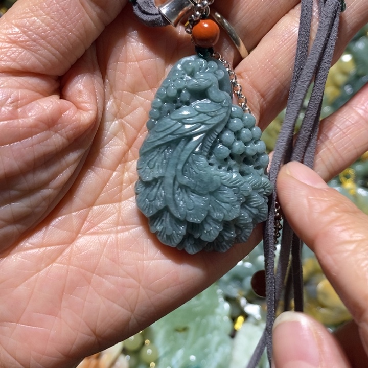 岫玉岫玉吊坠未镶嵌