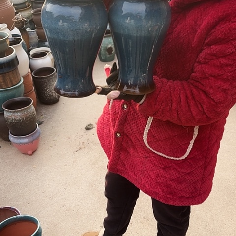 口14高26瑕疵盆子。