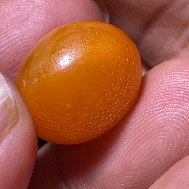 蜜蜡裸石未镶嵌配饰