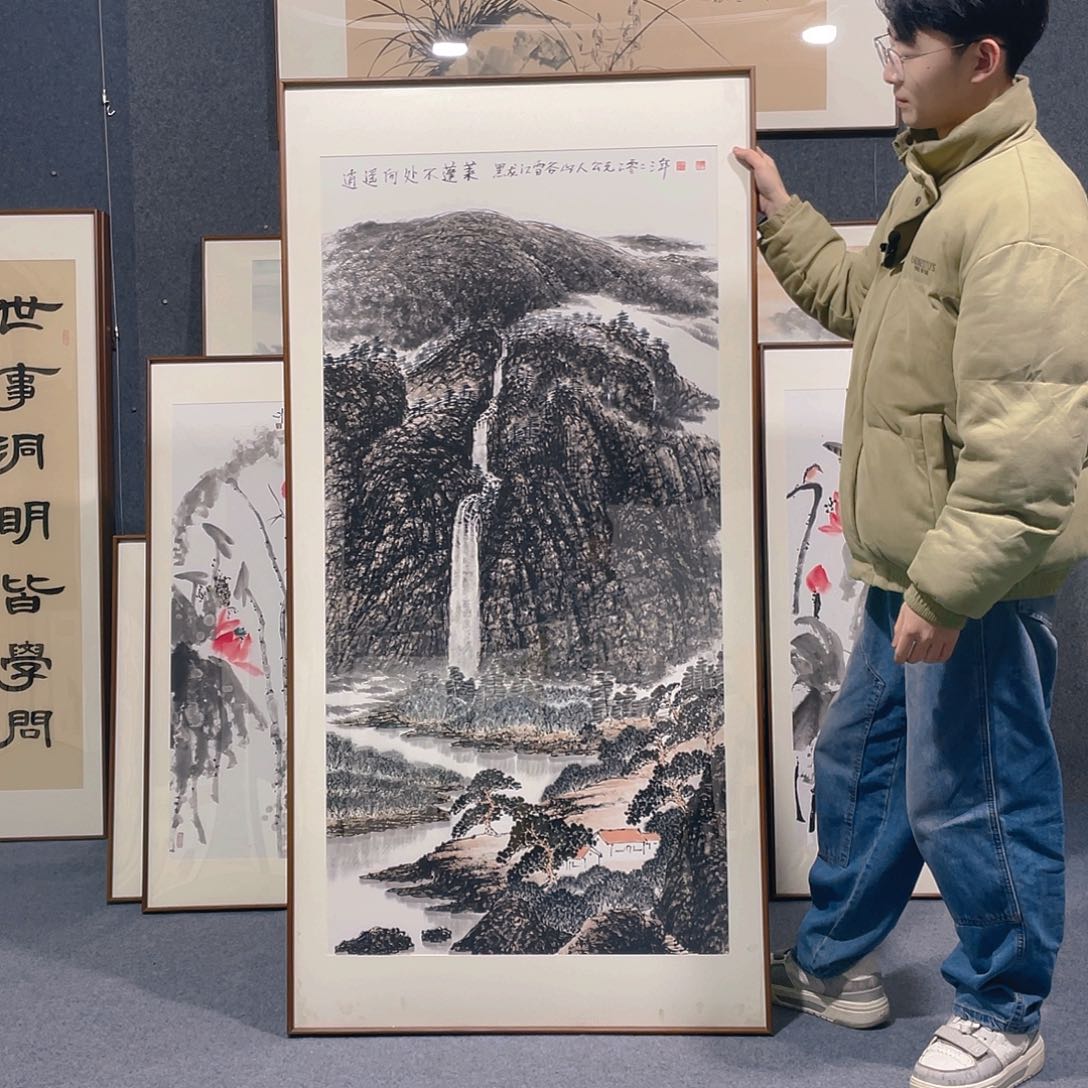 国画手绘作品带框