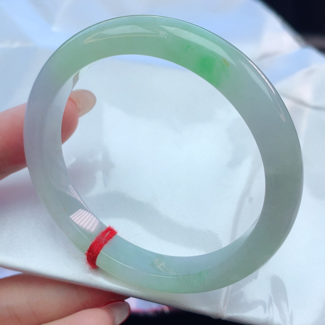 翡翠手镯未镶嵌52圈口 882163