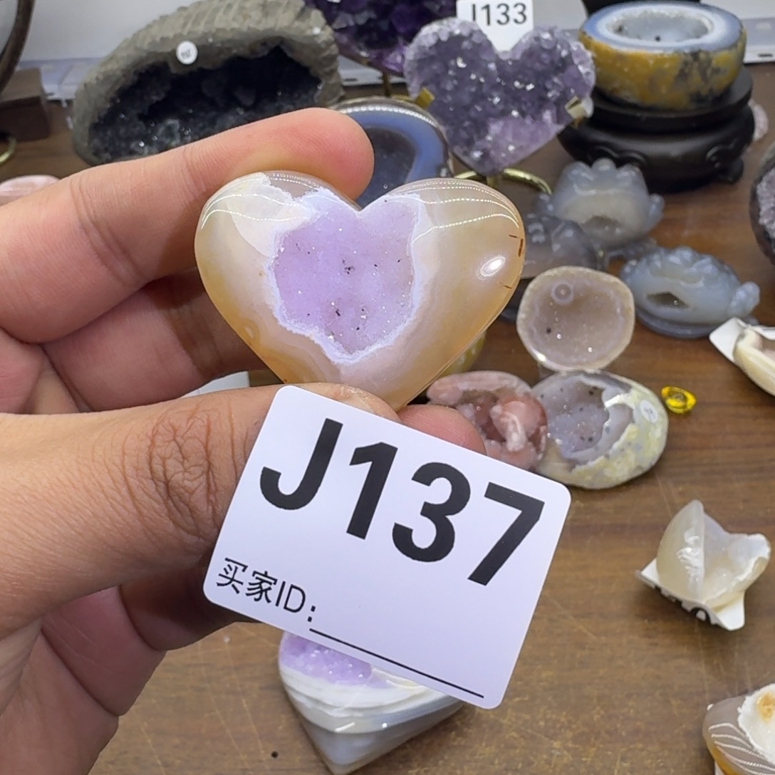 水晶未镶嵌大型摆件（非配饰）