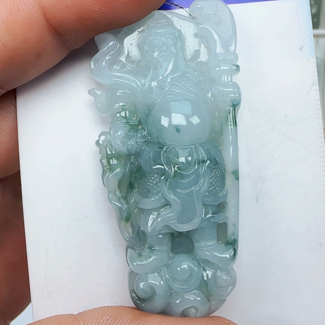 翡翠未镶嵌颈饰，