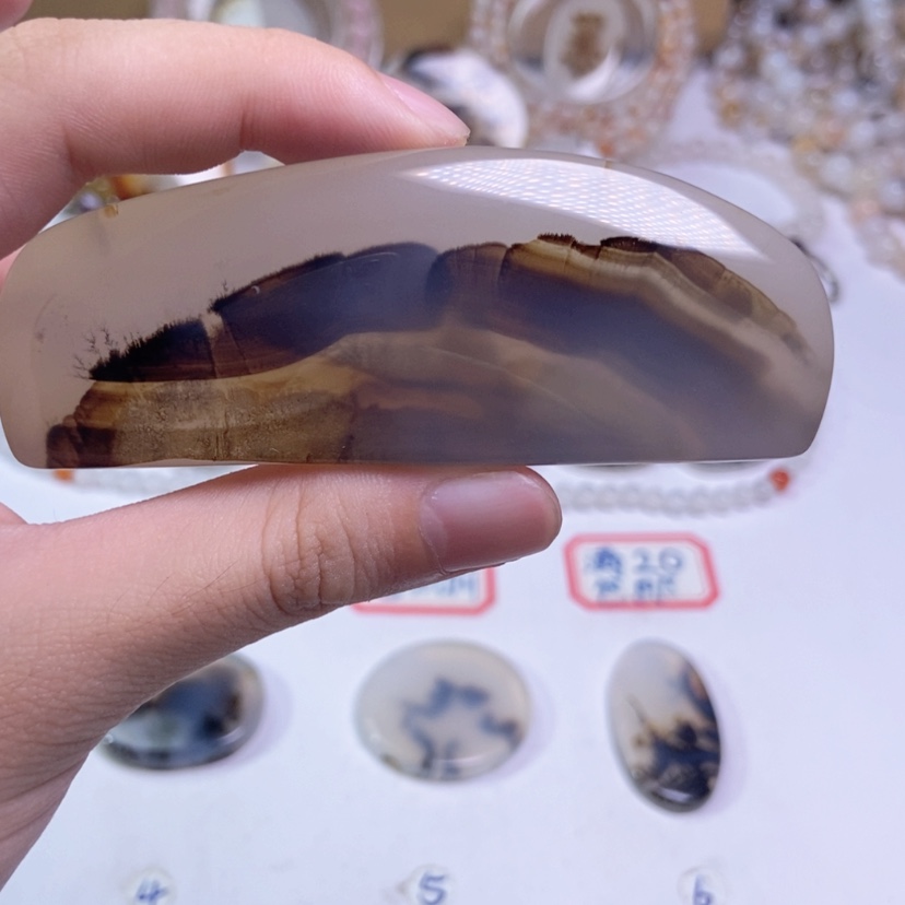 【闪购商品】玛瑙/玉髓颈饰合金鑫*