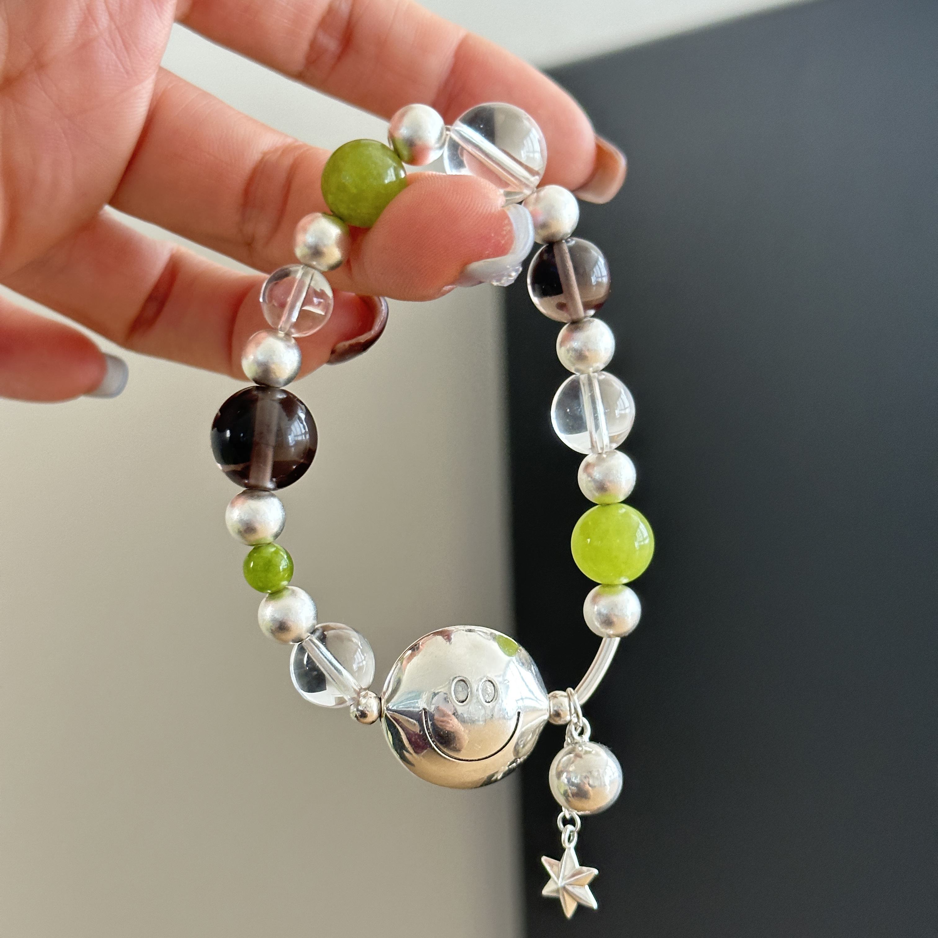 925银手链 【阳光玫瑰】原创设计时尚百搭气质女笑脸绿珠手链 3902