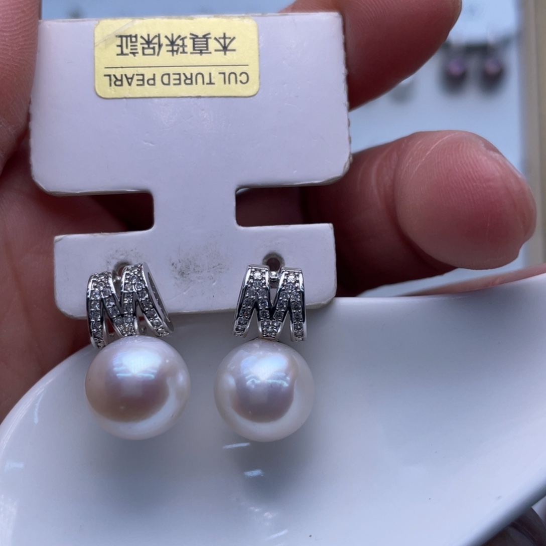 耳饰淡水珍珠未镶嵌
