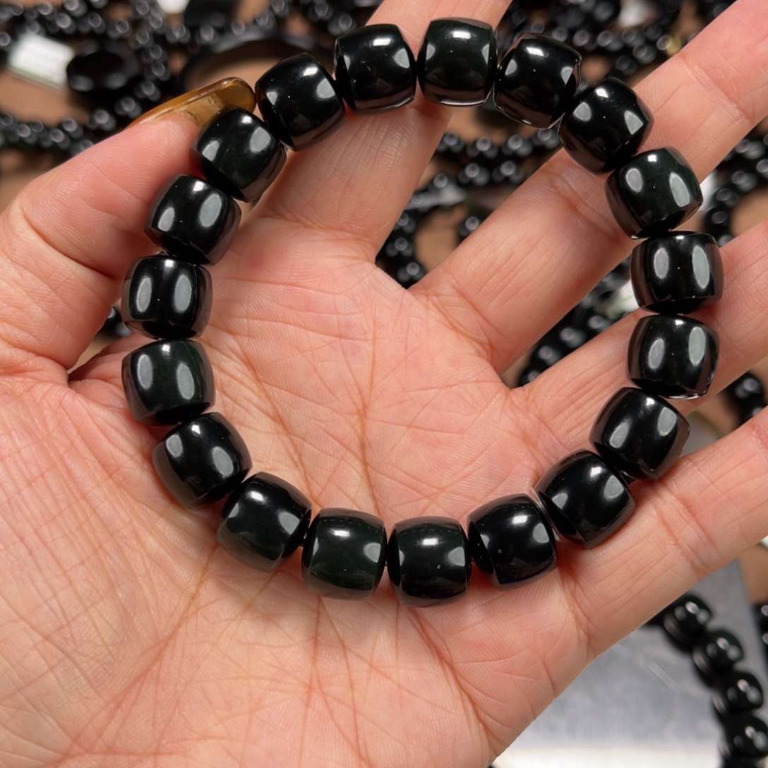 和田玉未镶嵌手串12