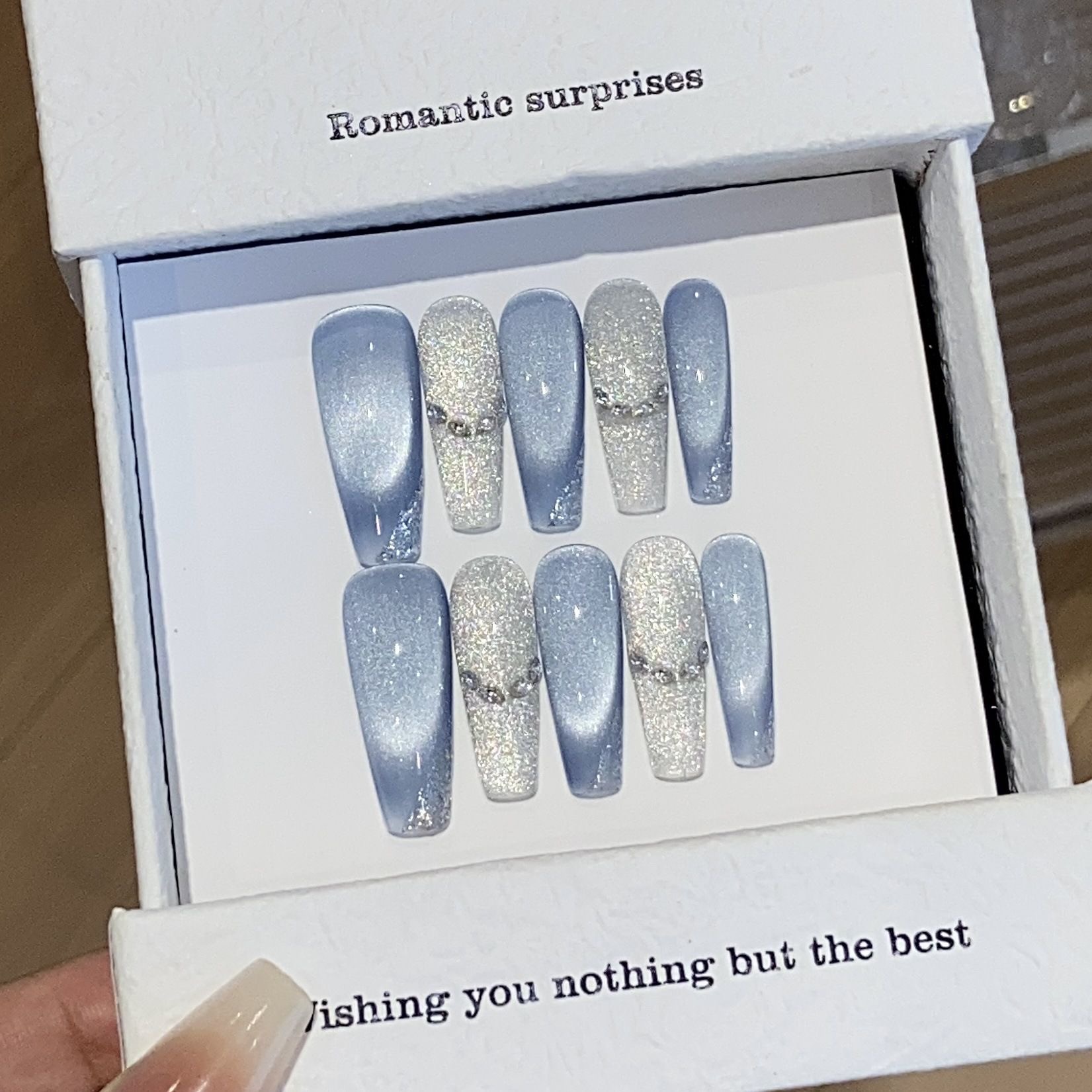 【蓝丝带】冰透冰川蓝微笑猫眼马眼银碎细闪贴片纯手工穿戴甲感