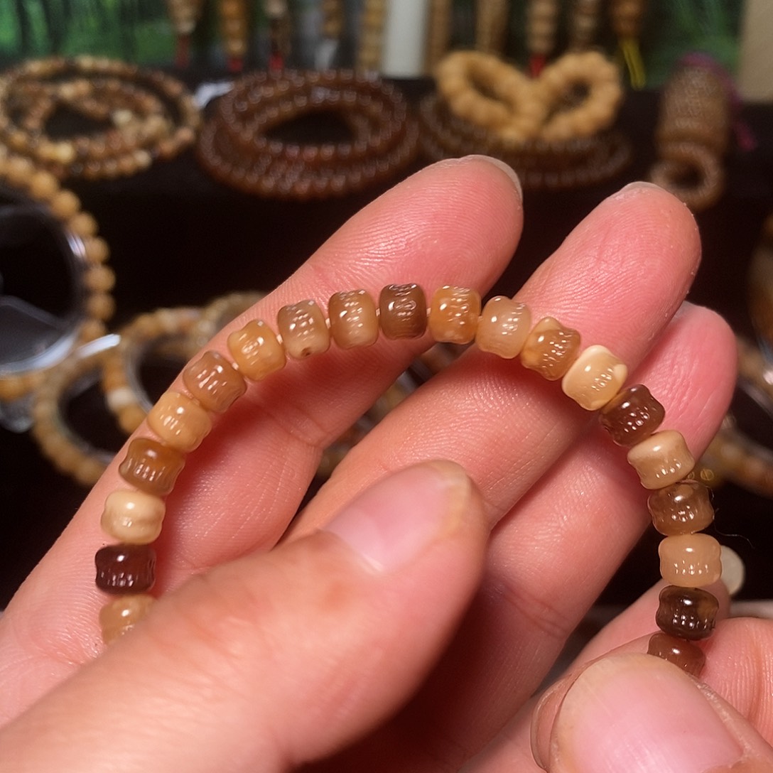 手串凤眼菩提龙嘎7