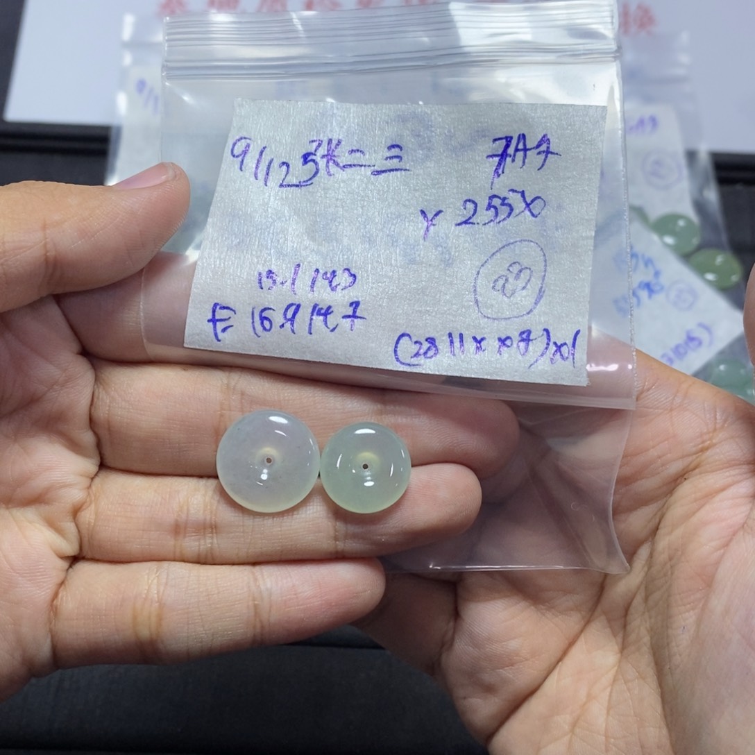 未镶嵌定制翡翠?***三平安扣