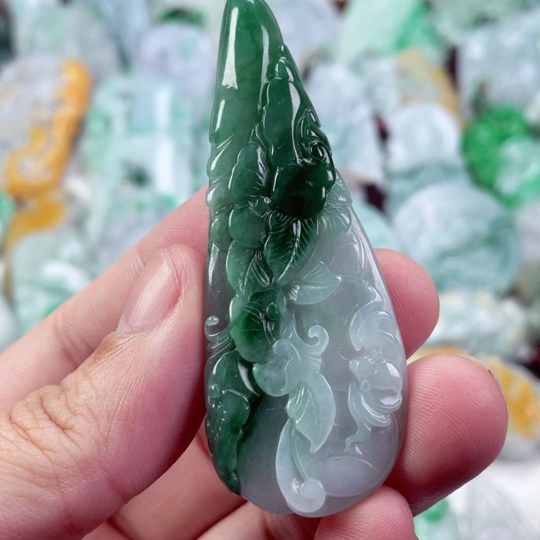 翡翠未镶嵌吊坠(不含链)