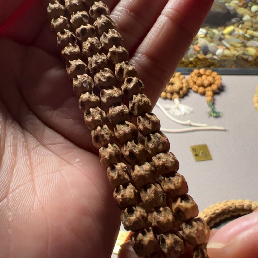 陶***物吊坠柏香籽/百香籽A9