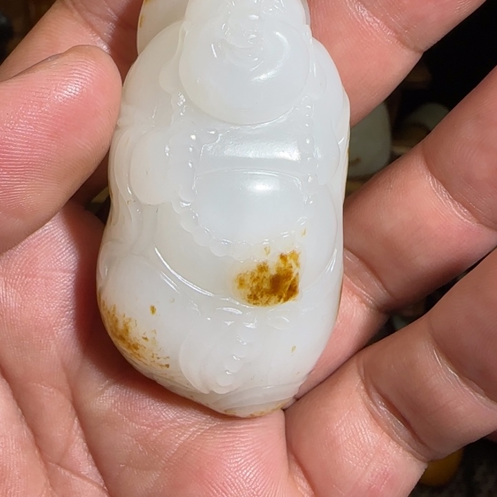 和田玉颈饰未镶嵌龙****料