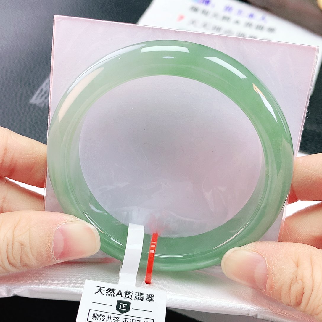 未镶嵌手镯翡翠58+冰透绿