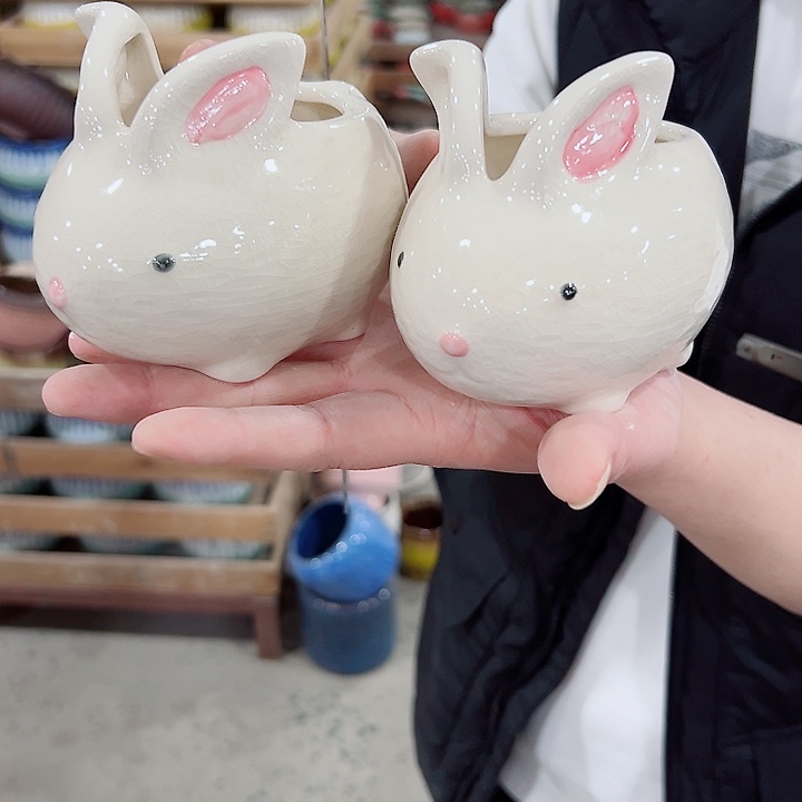有孔.凑满10元发货多肉陶瓷花盆！