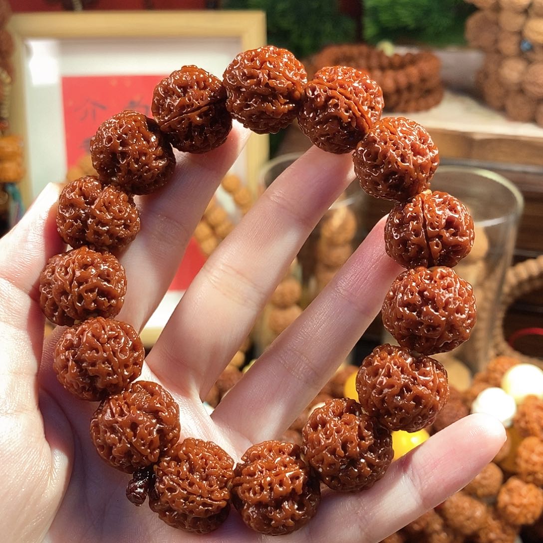 金刚菩提手串185玉化