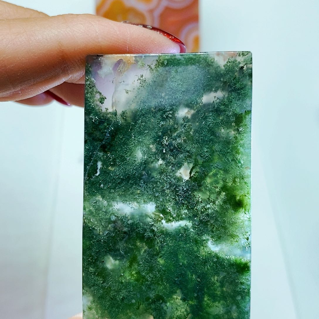 玛瑙/玉髓颈饰未镶嵌五*