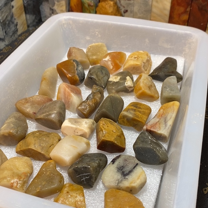 昌化鸡血石印章石