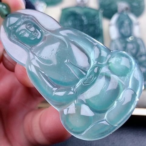 【闪购商品】翡翠颈饰未镶嵌天然翡翠