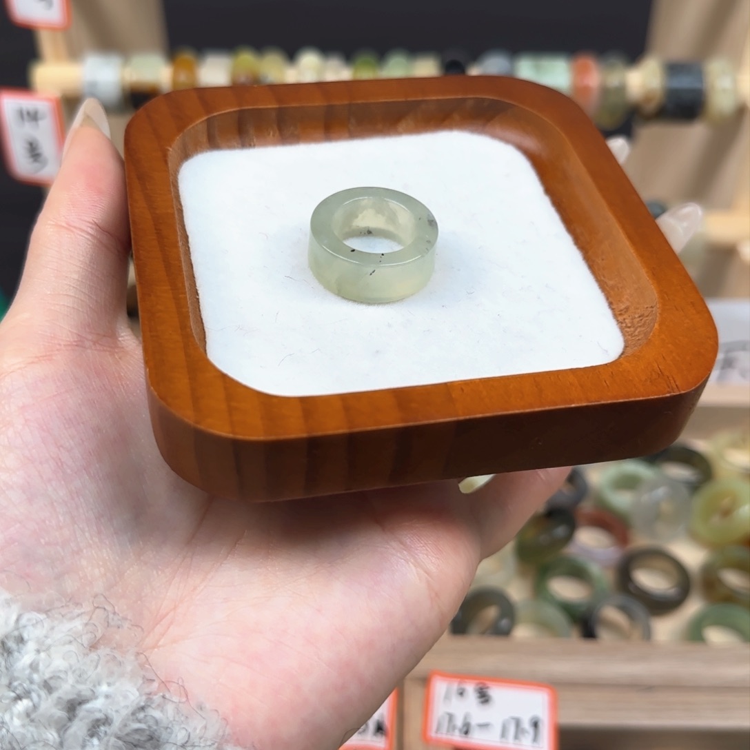 蛇纹石玉内径15.7合金镜*