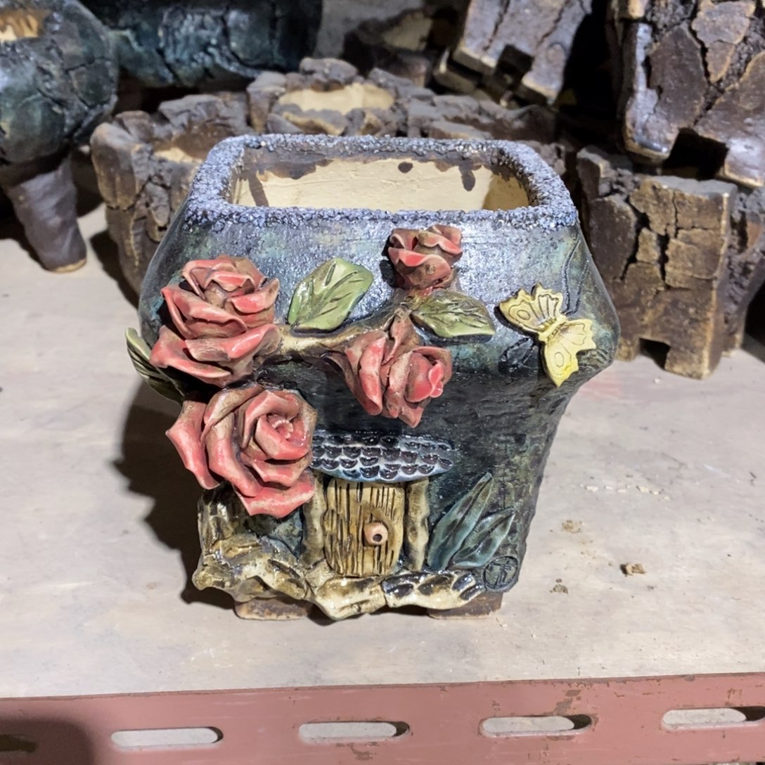 红陶青藤花器多肉花盆