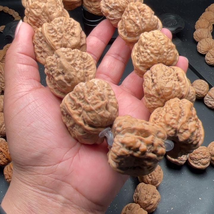 文玩核桃吊坠翠18蛤蟆