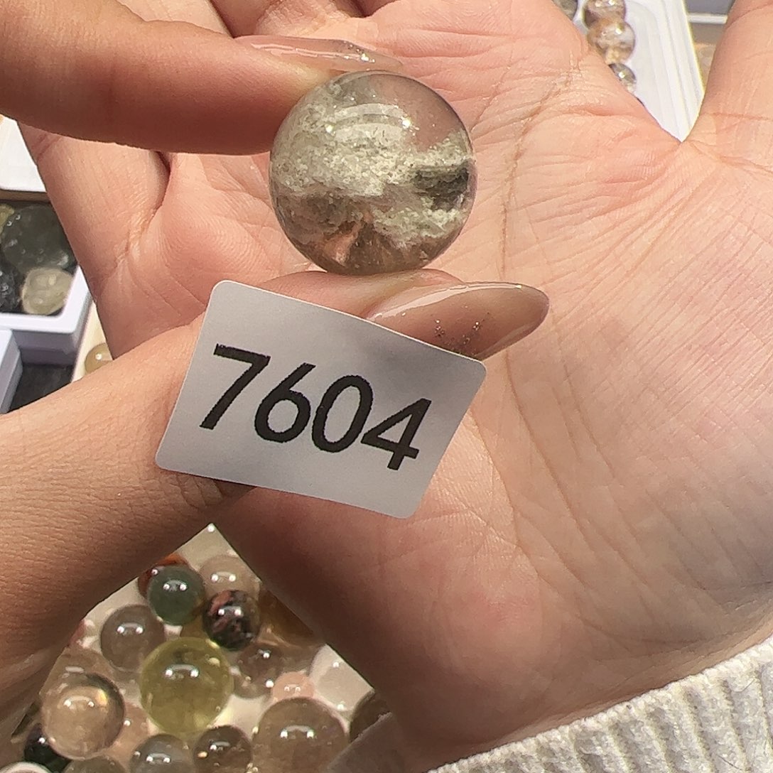 水晶未镶嵌大型摆件（非配饰）