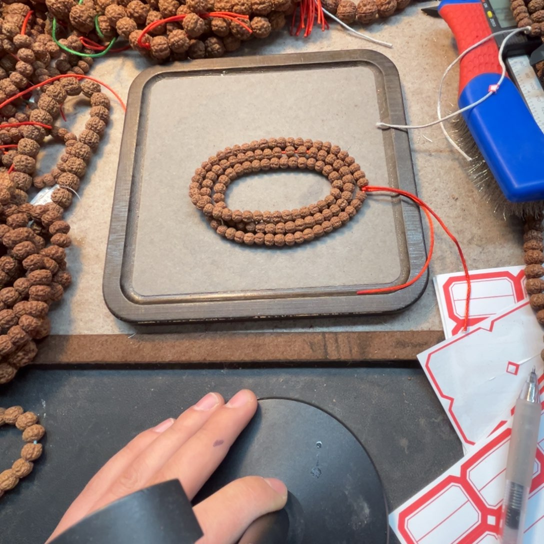 金刚菩提吊坠赤玉梅花