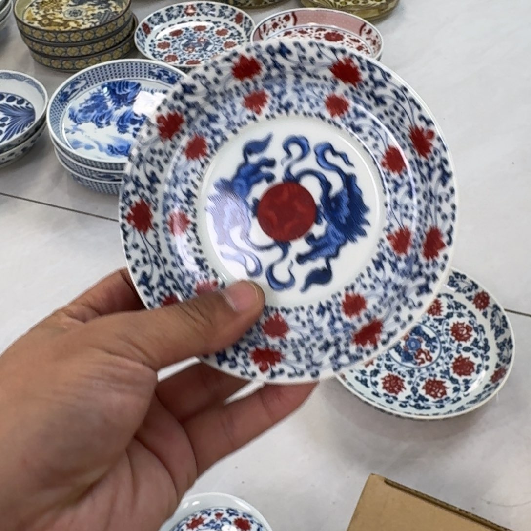 陶摆件釉里红缠枝莲小壶承