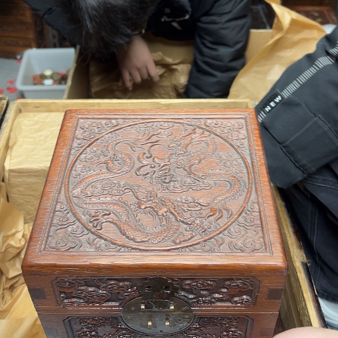 大叶紫檀（黑酸枝木类）