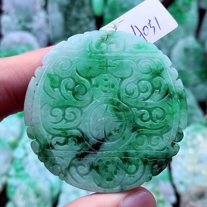 翡翠吊坠(不含链)未镶嵌