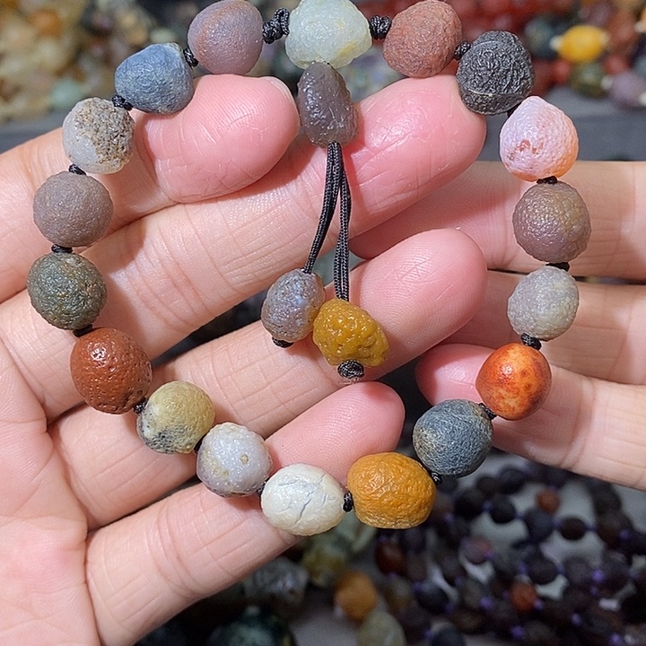 未镶嵌玛瑙/玉髓珠宝奇石